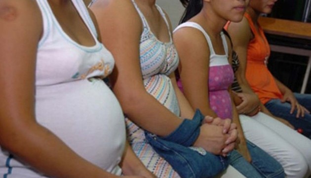 Більше 5 тисяч вагітних жінок заражені вірусом Зіка в Колумбії