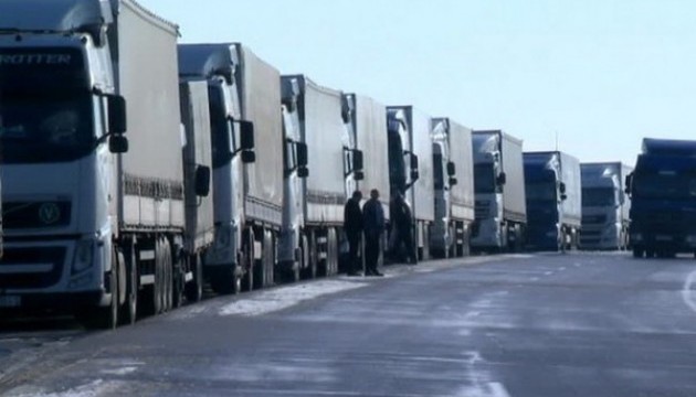 Infrastructure Ministry: Trucks with Russian registration freely moving across Ukraine
