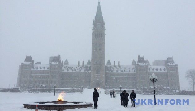 У столиці Канади зафіксували рекордний снігопад