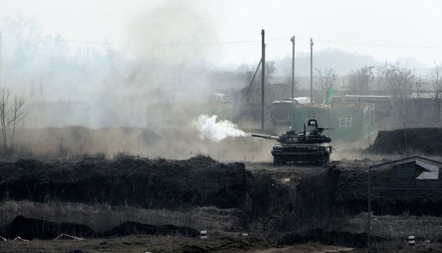 Доба в АТО: бойовики били з танків та артилерії, 117 обстрілів