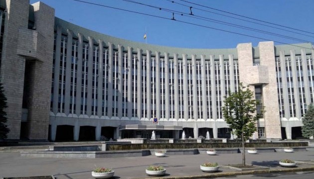 Міськрада Дніпра передасть незаконні МАФи військовим