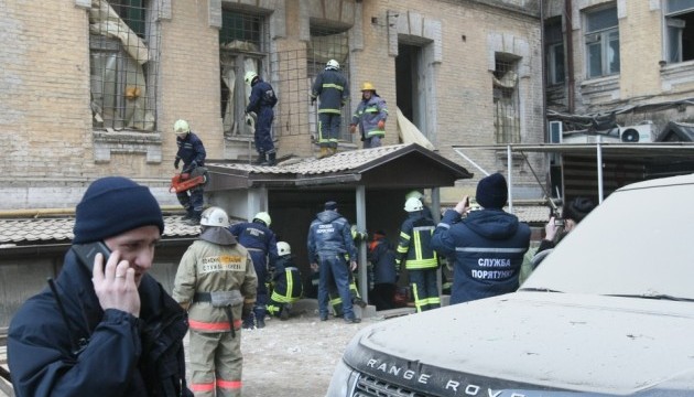 Поліція веде досудове слідство щодо обрушення будинку у центрі Києва