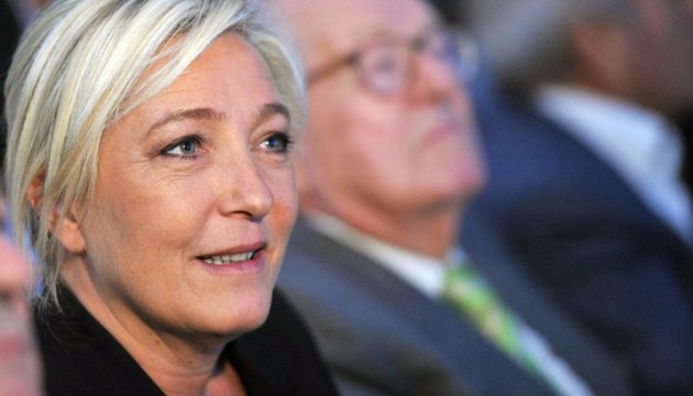 Le Pen se avergonzó de otra su afirmación escandalosa sobre Crimea