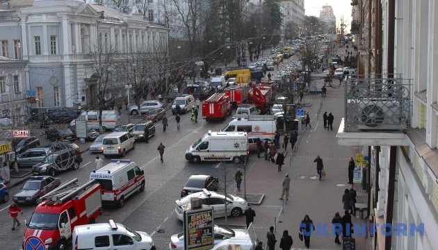 Вулиця Хмельницького досі перекрита через обвал будинку