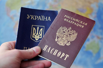 Campaign to issue Russian passports in occupied areas “failure” as world perceives holders as threat - Podolyak
