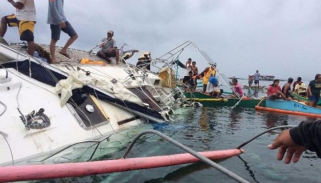На Філіппінах знайшли яхту з мумією