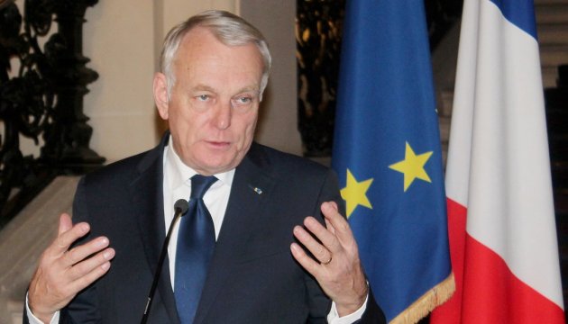 Глава французької дипломатії говоритиме про Україну в РФ