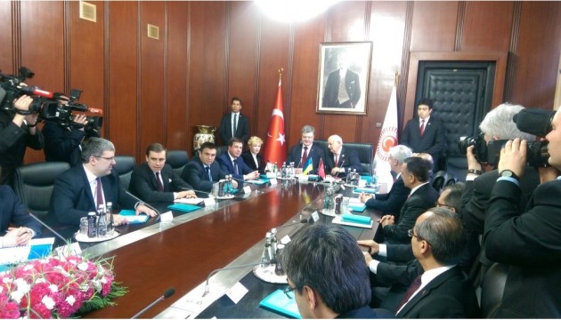 Президент закликав турецький парламент визнати депортацію кримських татар у 1944 році геноцидом