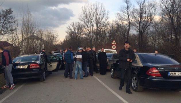 Водії блокуватимуть КПП в Ужгороді всю ніч – активісти