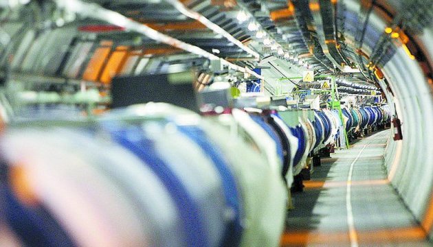 Ученим вдалося виміряти час «життя» бозона Хіггса