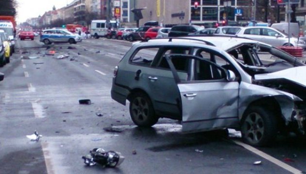 Поліція Берліна не вважає терактом вибух авто