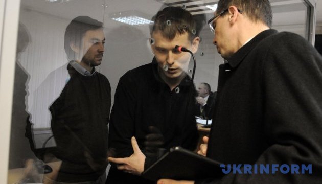 Вирок ГРУшникам: у суд прийшли консул РФ і адвокат Савченко