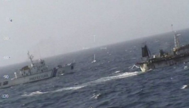 Біля берегів Аргентини військові потопили китайський риболовецький траулер