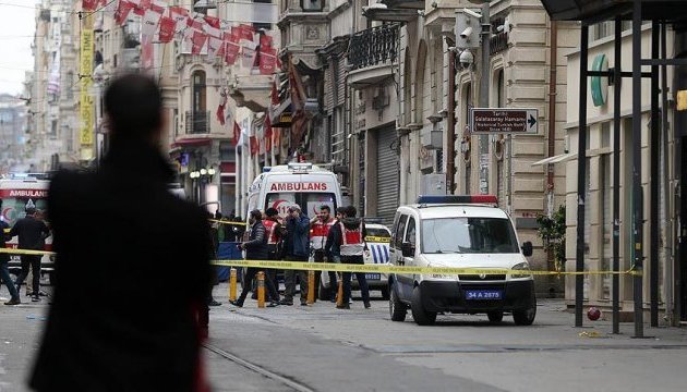Теракт у Стамбулі: кількість жертв зростає