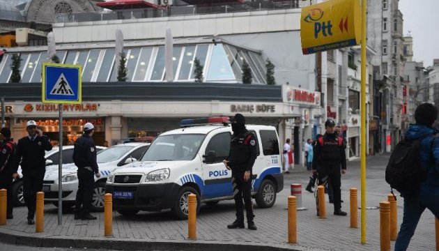 У Стамбулі вибух біля автобусної зупинки