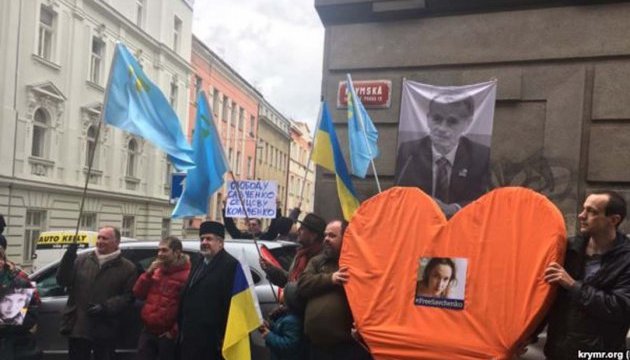 У Празі відбувся мітинг на підтримку кримських політв’язнів 