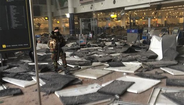 В аеропорту Брюсселя два вибухи, є поранені