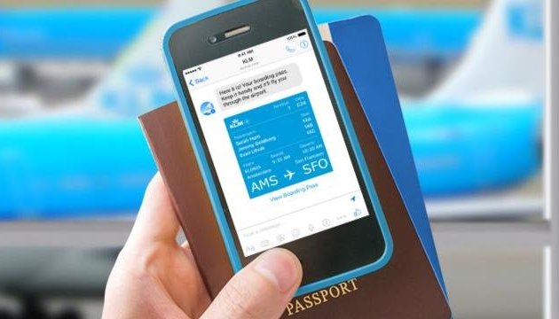 Пасажири авіакомпанії KLM зможуть зареєструватися на рейс у Facebook Messenger