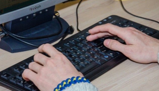 Київські школярі зможуть безкоштовно навчатись програмуванню