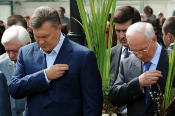 Держзрада Януковича: суд погодився на відеодопит Азарова