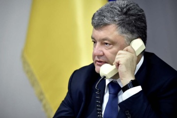 Порошенко обсудил с Лукашенко подготовку Первого форума регионов