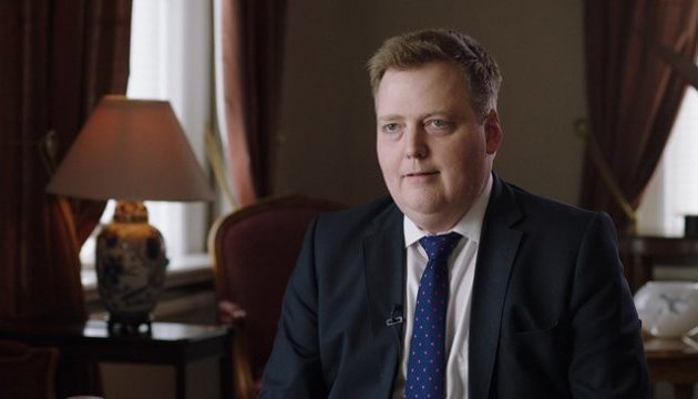 Ісландський прем'єр-міністр пішов з інтерв'ю після запитання про офшори
