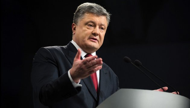 Порошенко не боїться, що українці масово поїдуть, коли їм скасують візи