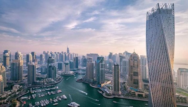 Дубай змусить платити туристів податок в аеропортах