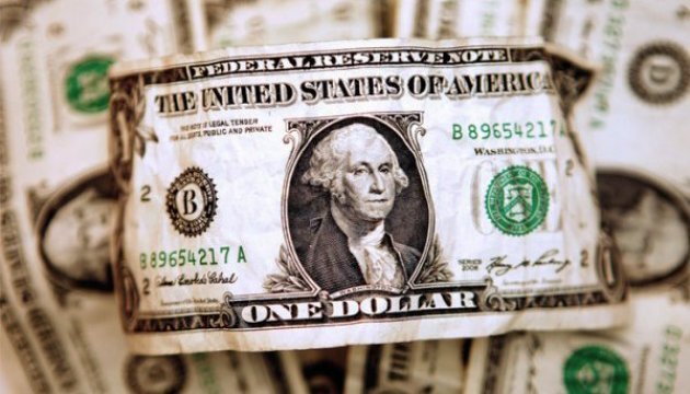 Эксперты прогнозируют снижение доллара в Украине