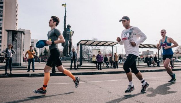 Усі біжать: на марафон у Харкові вийшла рекордна кількість людей