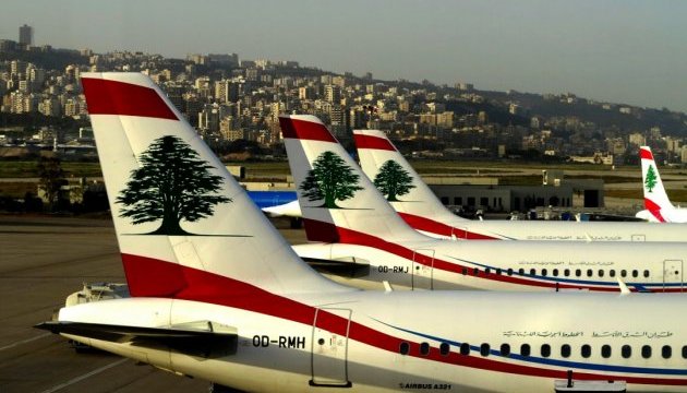 Двох працівників аеропорту Бейрута затримали за контакти з терористами