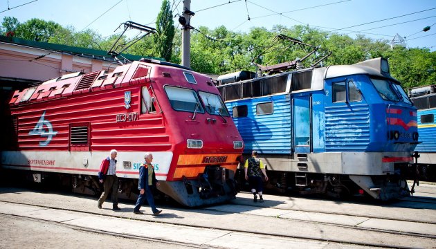 Укрзалізниця купить локомотивів на €150 мільйонів