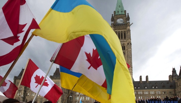 PM Groysman orders preparations for immediate implementation of Ukraine-Canada free trade deal