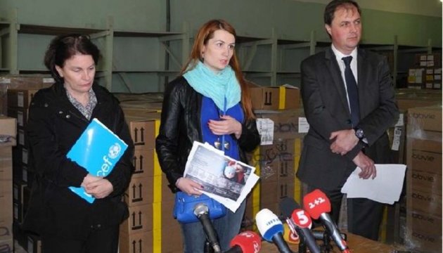 UNICEF delivers first shipment of medicines and vaccines in Ukraine 