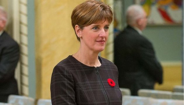 Жінки мають брати участь у миротворчих операціях - канадський міністр