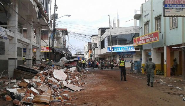 Кількісь жертв землетрусу в Еквадорі зросла до понад 400
