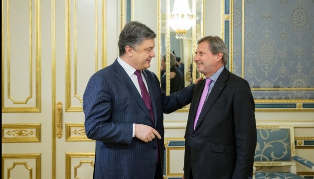 Poroshenko assures Hahn of Ukraine’s readiness for reforms