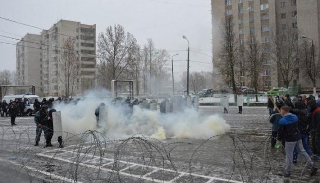 У Росії пройшли навчання з розгону мітингу 