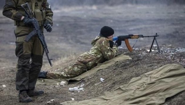 Día en la ATO: los bandidos dispararon más de 30 veces contra los militares ucranianos