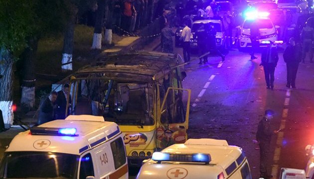 У поліції назвали причину вибуху в єреванському автобусі