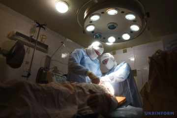 Держслужбовців ОДА звинувачують у розтраті більше 4 млн грн при закупівлі медобладнання