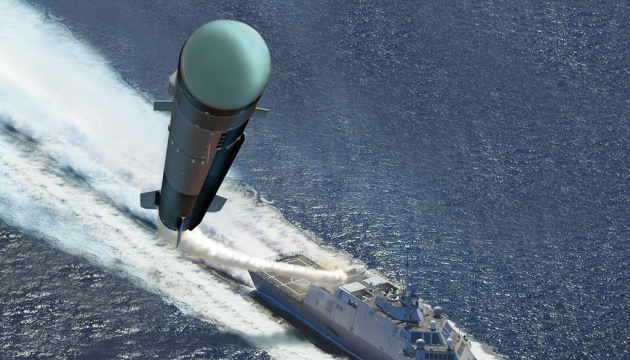 росія тримає у Чорному морі п’ять десантних та два кораблі з крилатими ракетами 