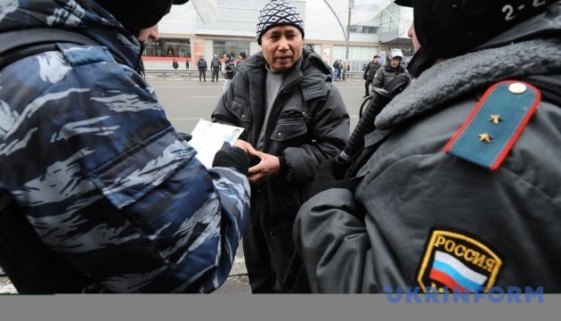 Обшуки у Криму тривають: окупанти вилучили списки активістів 