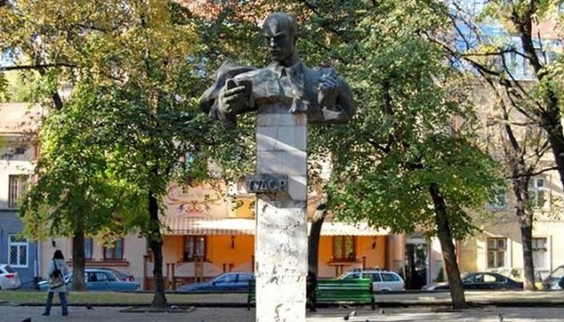 Львів'яни вирішать подальшу долю пам'ятника Степану Тудору