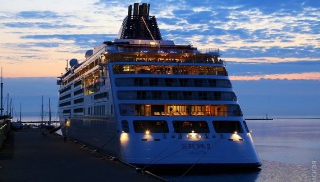 El transatlántico “Europa 2” abre la temporada de cruceros en Odesa