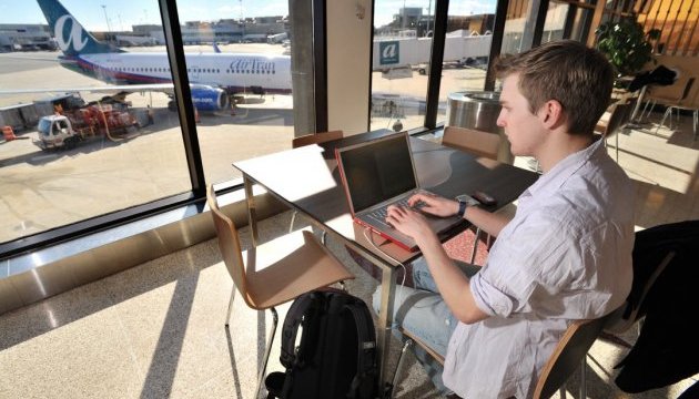 В аеропорті Італії з'явився безлімітний Wi-Fi