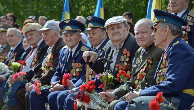 Ветерани Донеччини до 9 травня отримали 35,5 млн грн