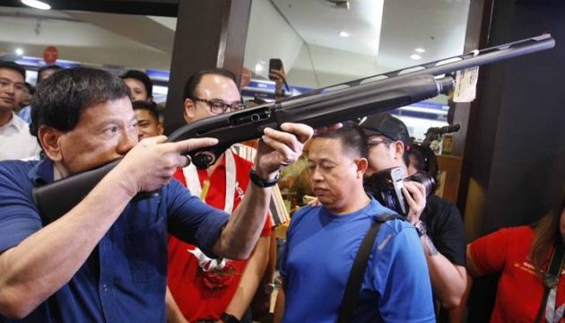 Новий президент Філіппін обіцяє повернути смертну кару