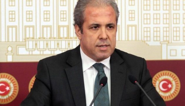 Турецький депутат пожартував про бажання збити російський літак