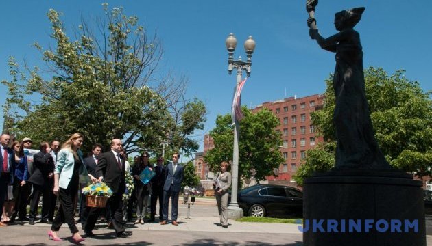 В США активно заговорили про депортацію кримських татар 